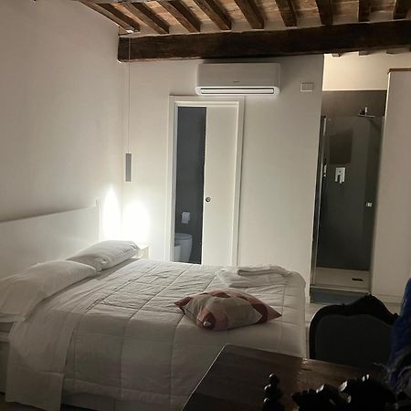Bed and Breakfast L'Inferno Di Dante Gubbio Esterno foto