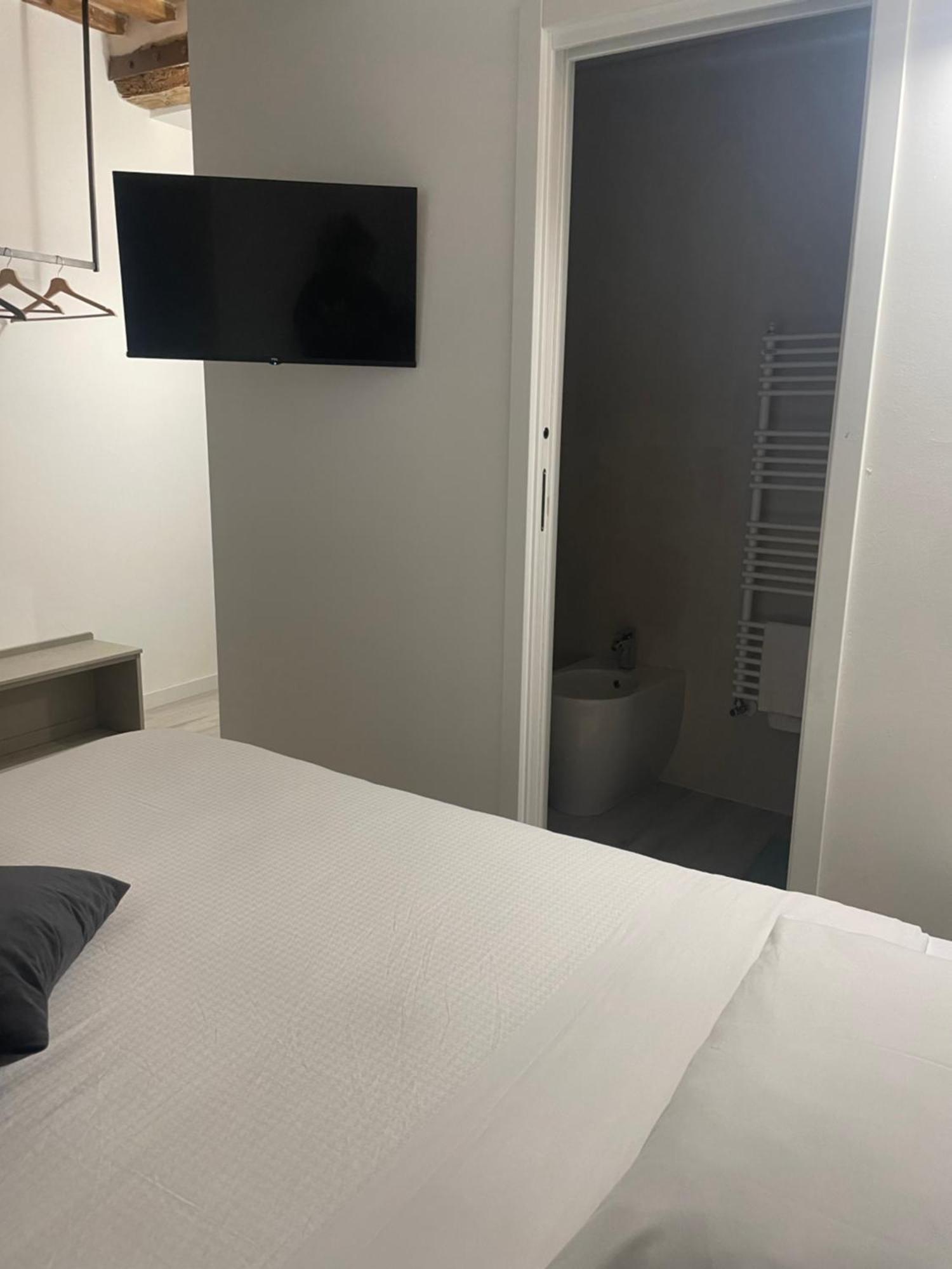 Bed and Breakfast L'Inferno Di Dante Gubbio Esterno foto