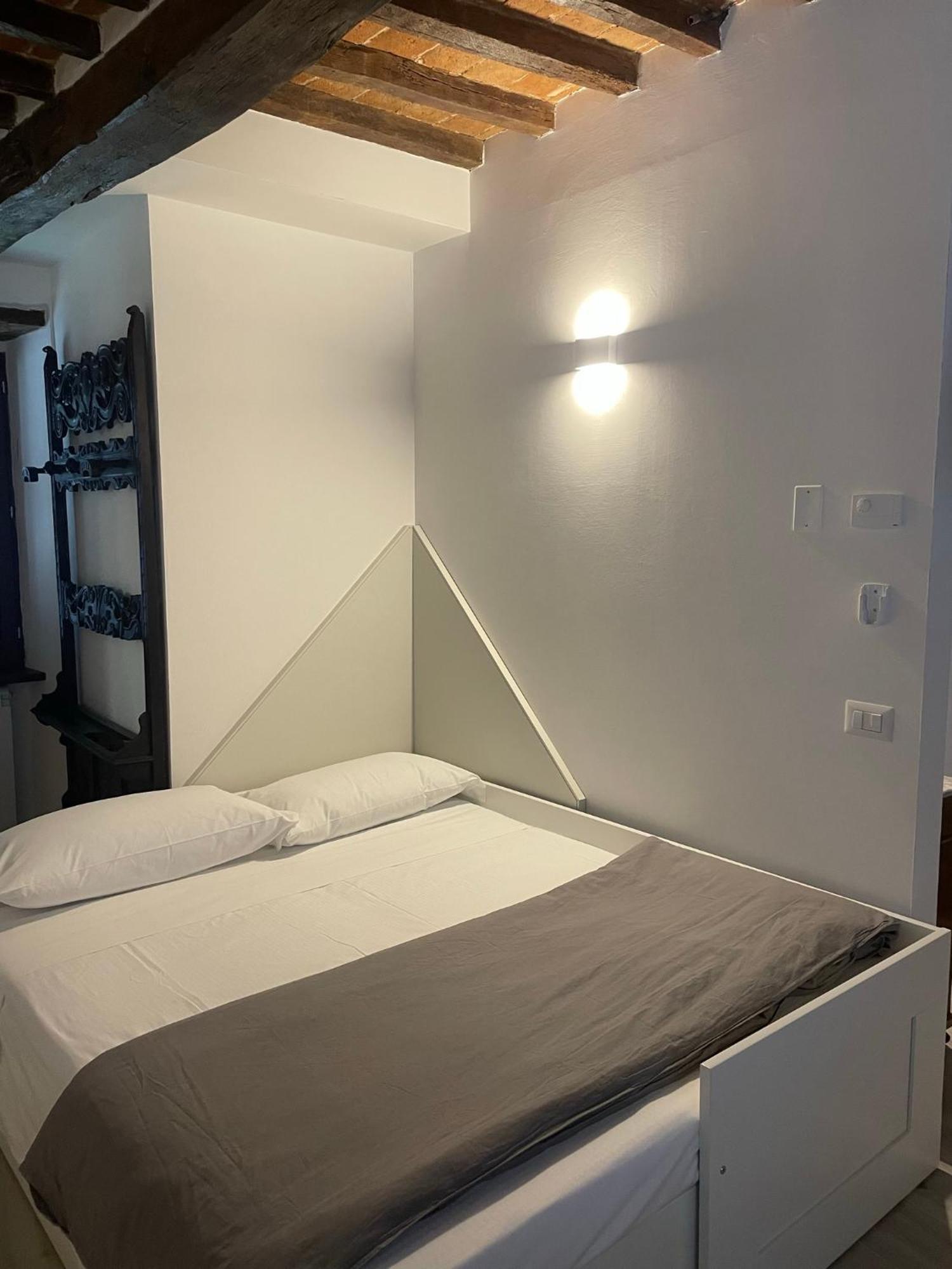 Bed and Breakfast L'Inferno Di Dante Gubbio Esterno foto