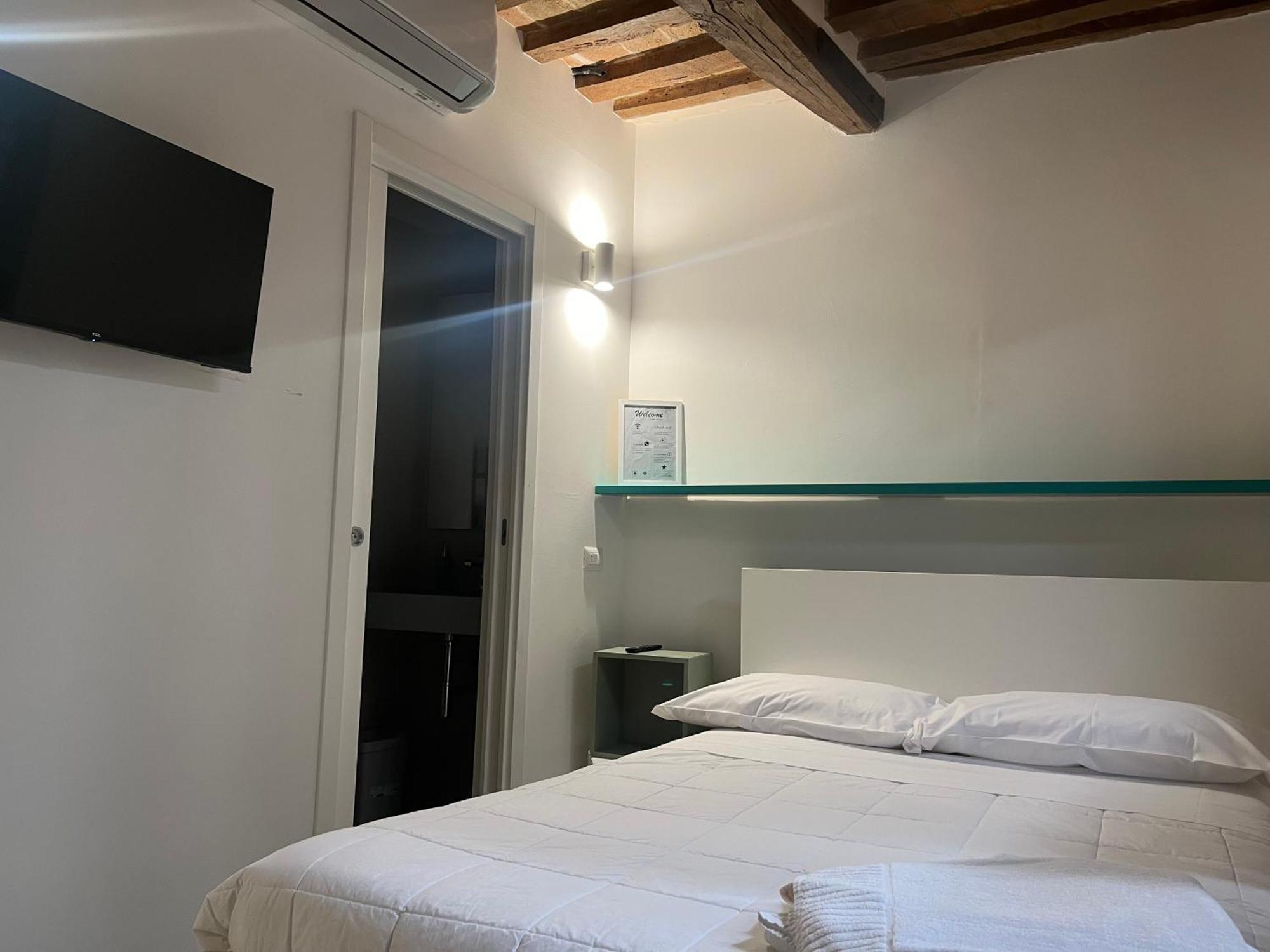 Bed and Breakfast L'Inferno Di Dante Gubbio Esterno foto