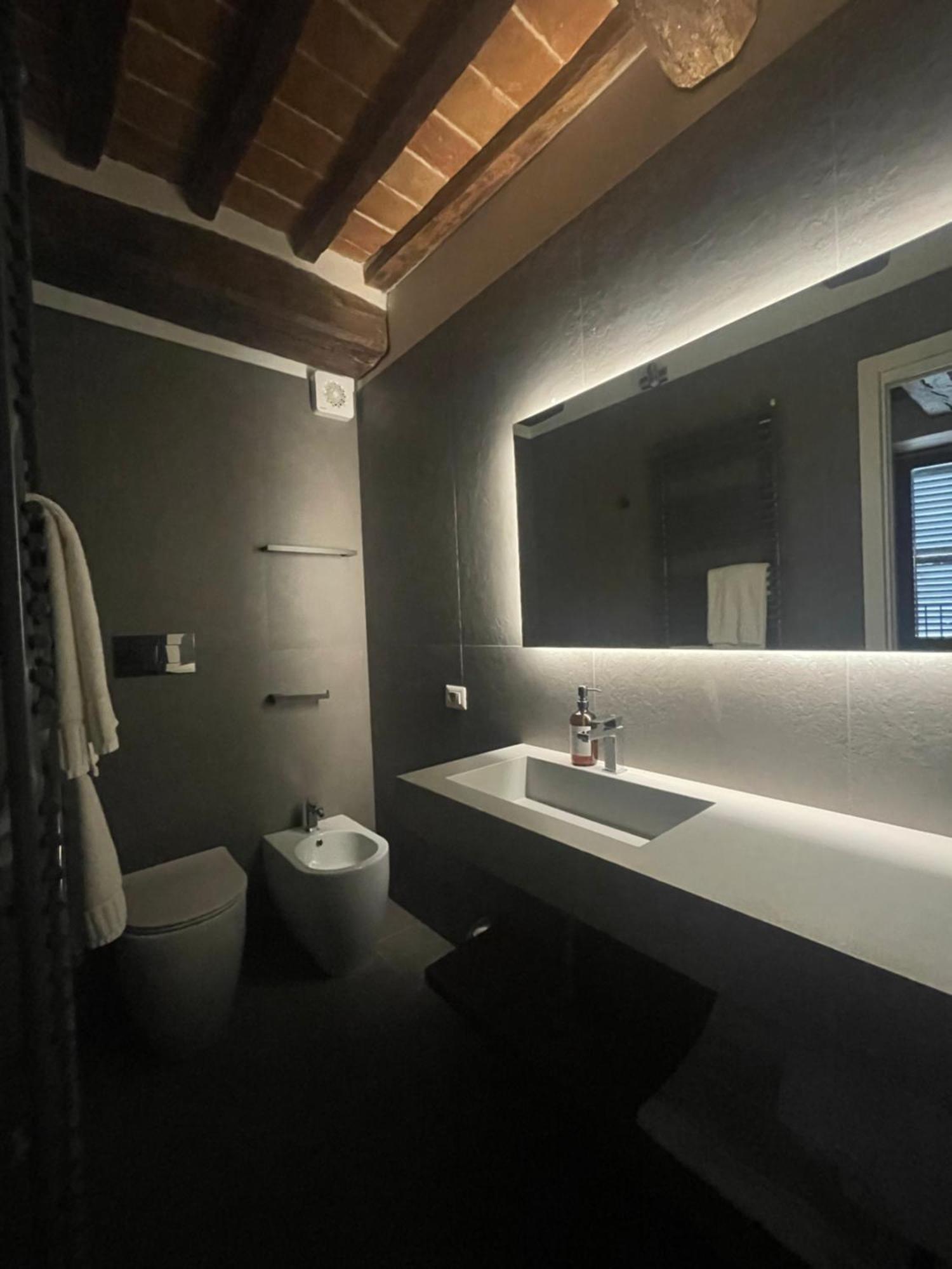 Bed and Breakfast L'Inferno Di Dante Gubbio Esterno foto