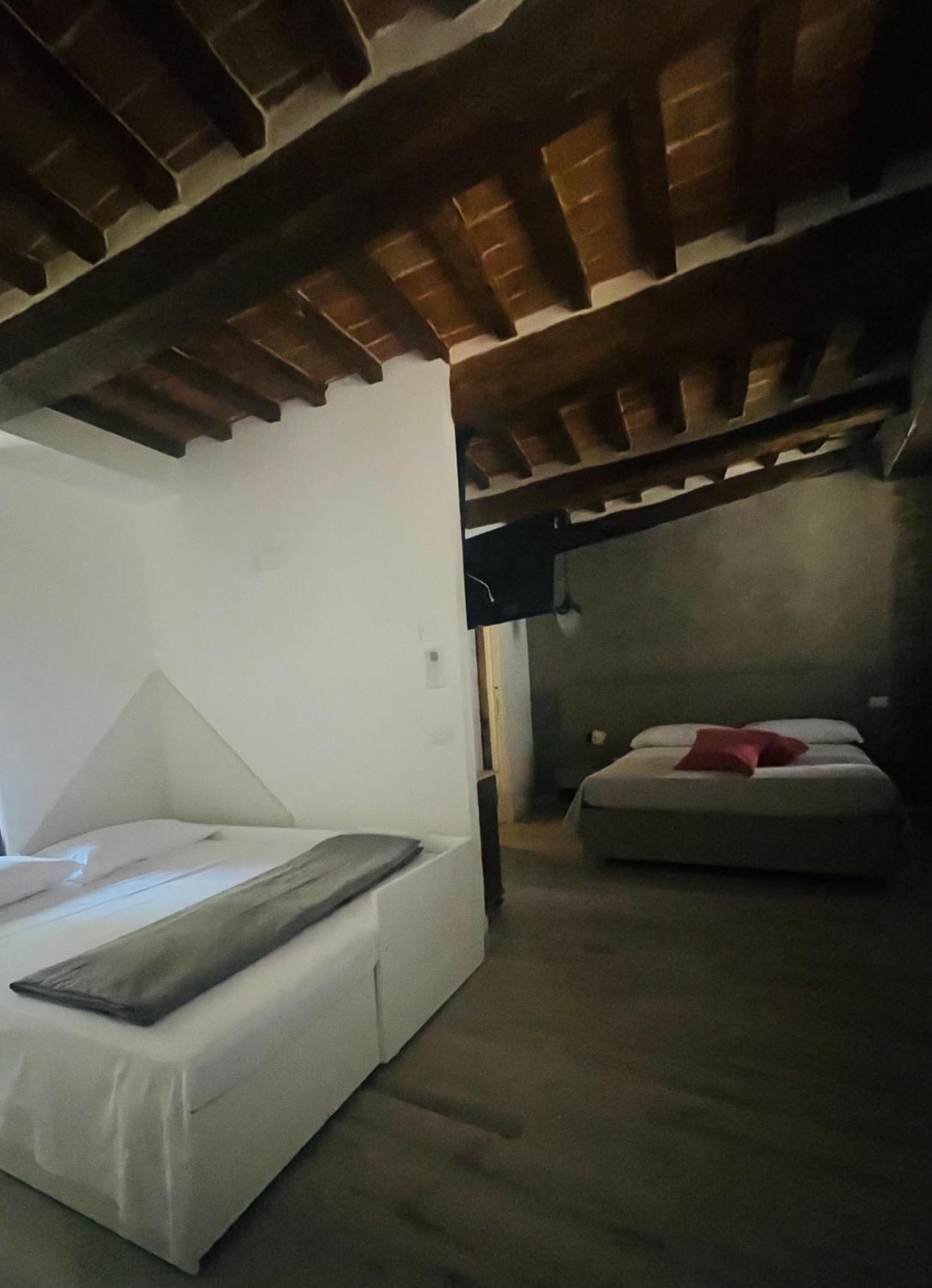 Bed and Breakfast L'Inferno Di Dante Gubbio Esterno foto