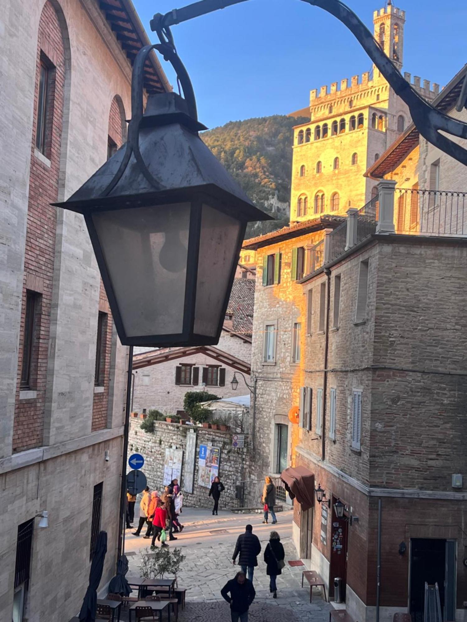 Bed and Breakfast L'Inferno Di Dante Gubbio Esterno foto